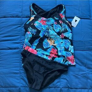 ZESICA | NWT Floral Tankini Swimsuit